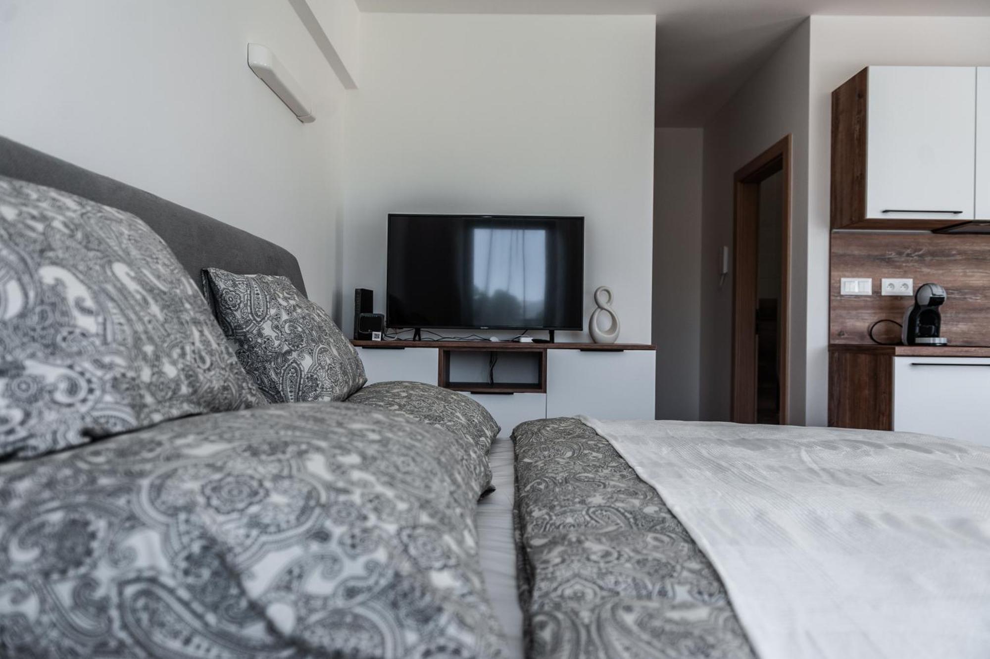 Apartmany Besen Bešeňová Exterior foto