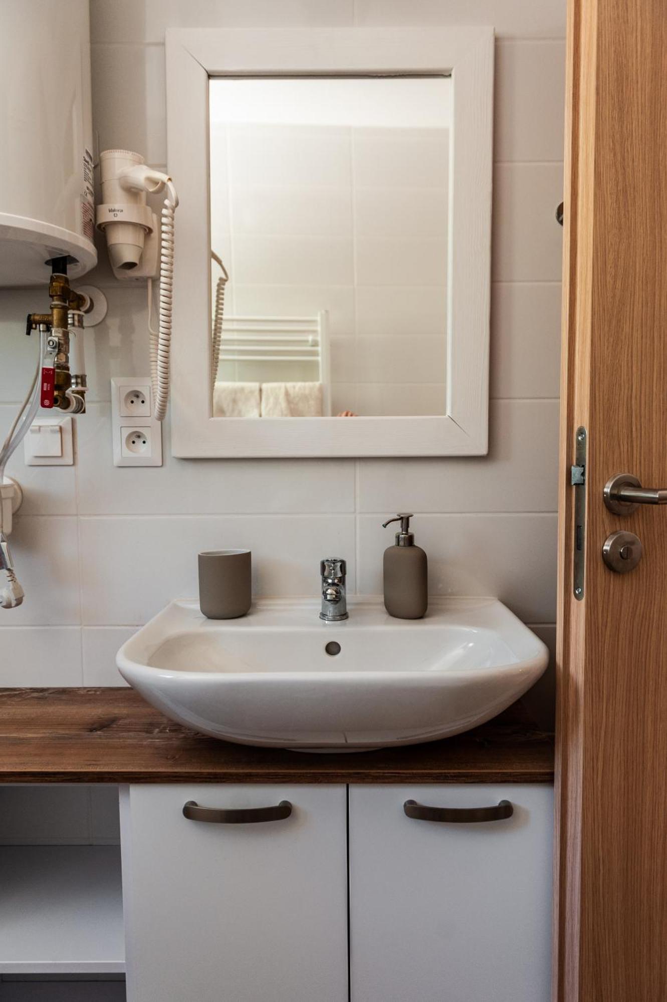 Apartmany Besen Bešeňová Exterior foto